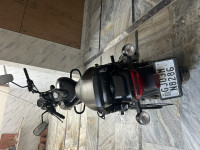 Ebony Black Bajaj Avenger Street 160