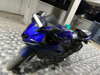 Blue Yamaha R15 V4