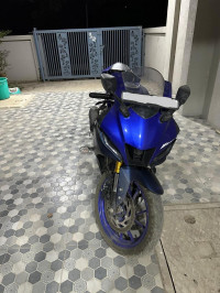 Blue Yamaha R15 V4