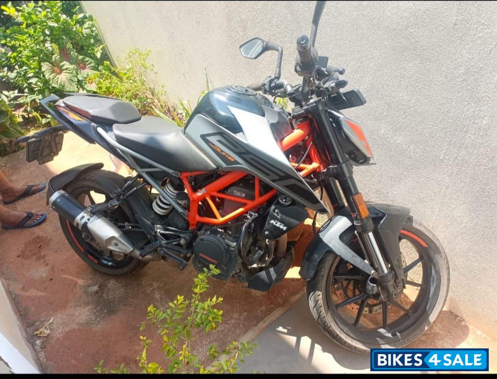 KTM Duke 250