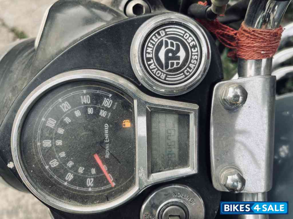 Royal Enfield Classic 350 Royal Enfield Classic 350