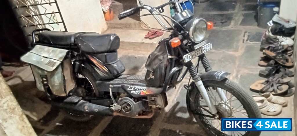 TVS XL 100