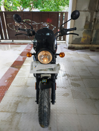 Royal Enfield Hunter 350 Metro