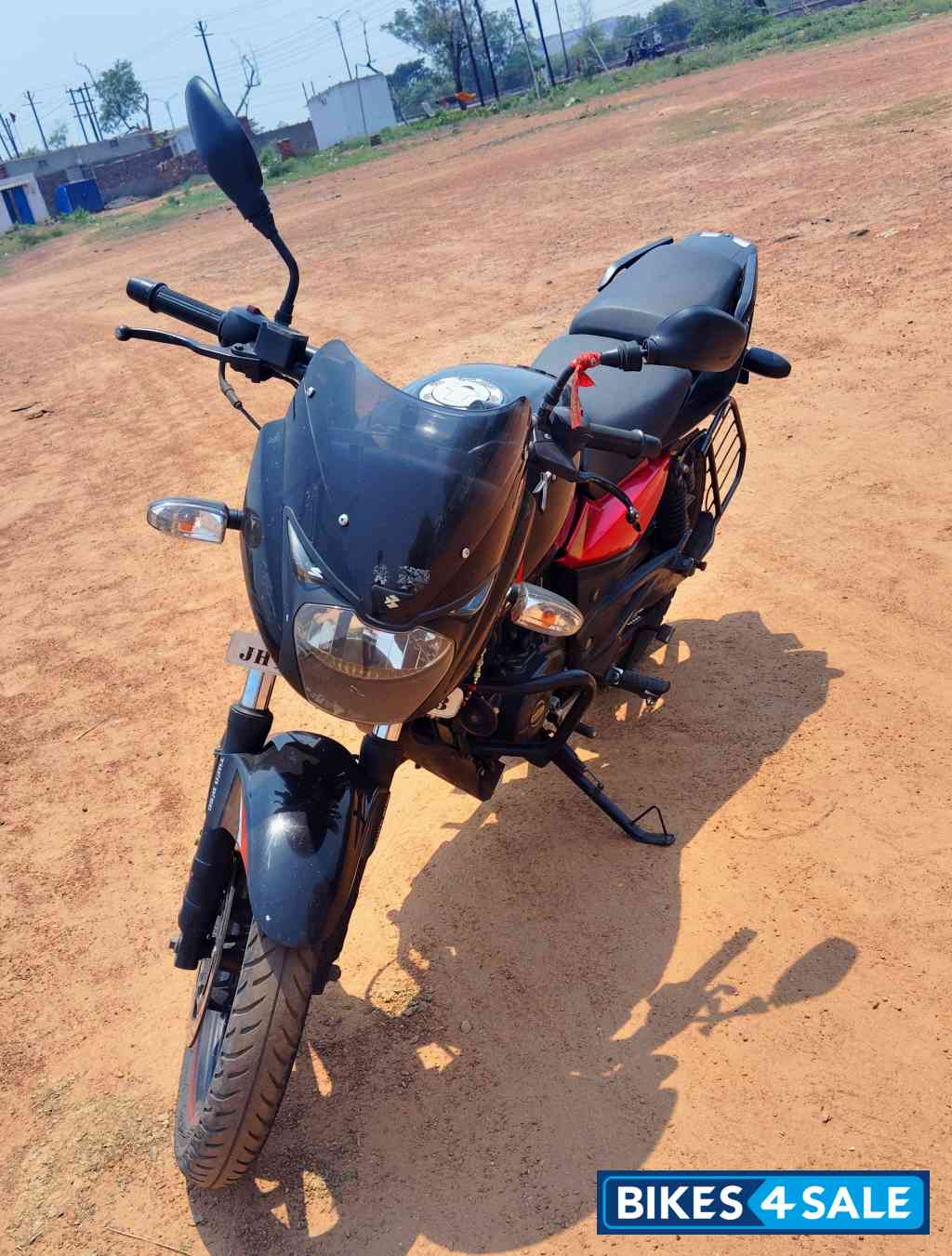 Black & Red Bajaj Pulsar 150 Twin Disc