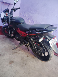 Black & Red Bajaj Pulsar 150 Twin Disc