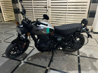 Royal Enfield Hunter 350 Metro