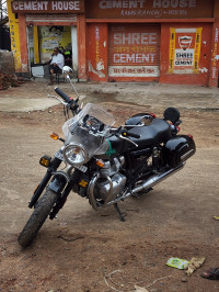 Downtown Drag Grey Royal Enfield Interceptor 650 Twin