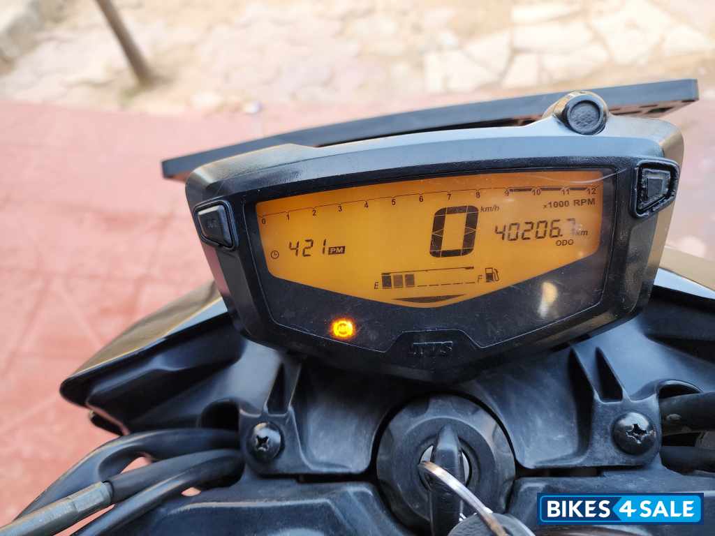 TVS Apache RTR 160 4V