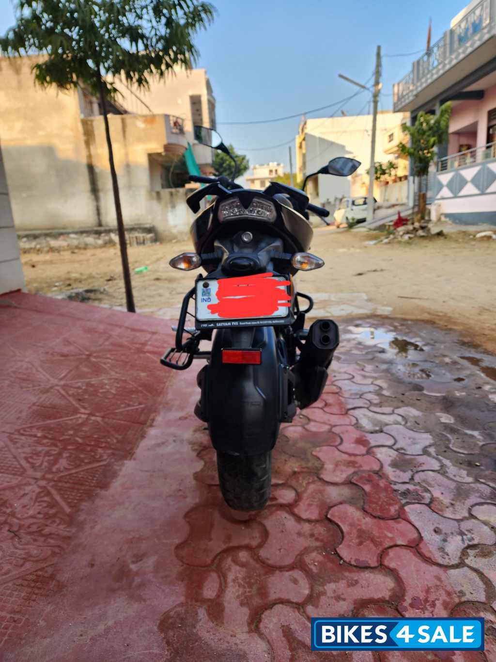 TVS Apache RTR 160 4V