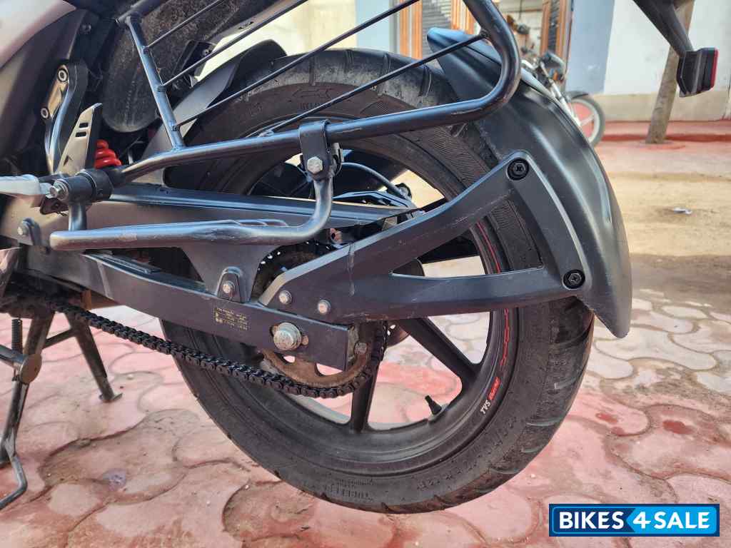 TVS Apache RTR 160 4V