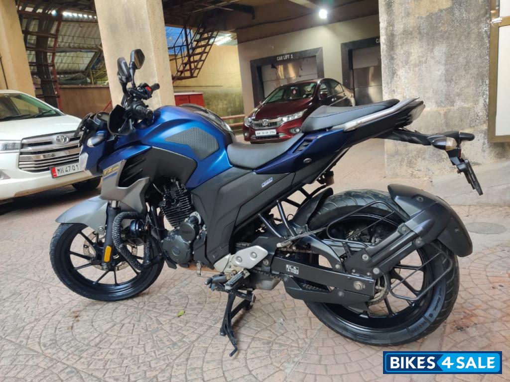 Yamaha FZS 25