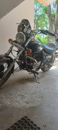 Bajaj Avenger 2010 Model