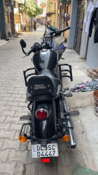 Royal Enfield Meteor 350 Stellar