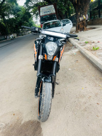 KTM Duke 200