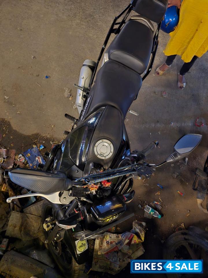 Black TVS Raider Split Seat