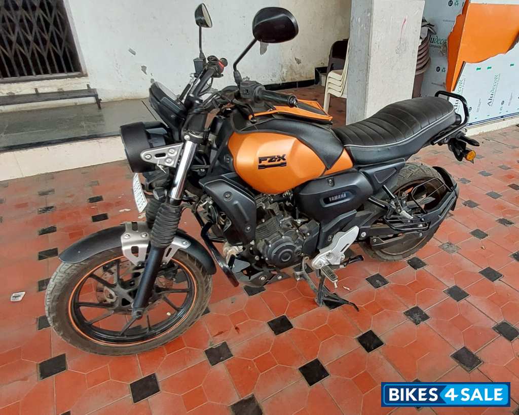 Yamaha FZ-X