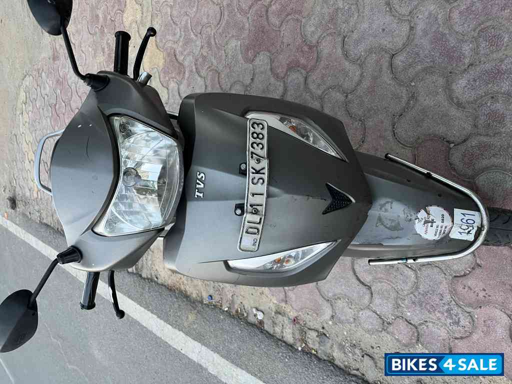 Grey TVS Jupiter