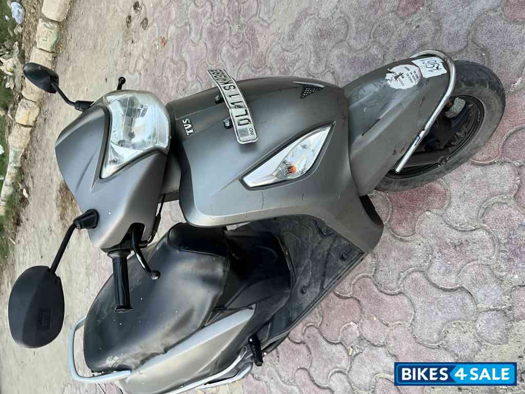 Grey TVS Jupiter