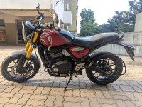 Red Triumph Speed 400