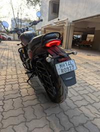 Red Triumph Speed 400