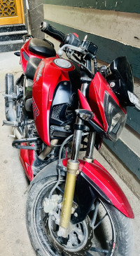 Red TVS Apache RTR 200 4V