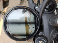 Royal Enfield Guerrilla 450 Flash