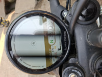 Royal Enfield Guerrilla 450 Flash