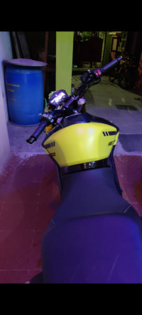 Neon Hero Xtreme 160R 4V Pro