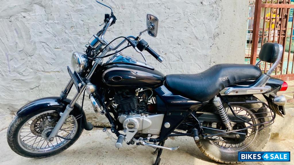 Bajaj Avenger Cruise 220