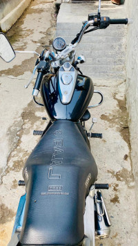 Bajaj Avenger Cruise 220