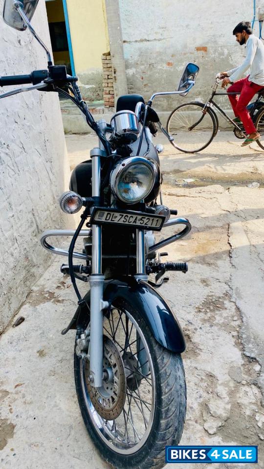 Bajaj Avenger Cruise 220