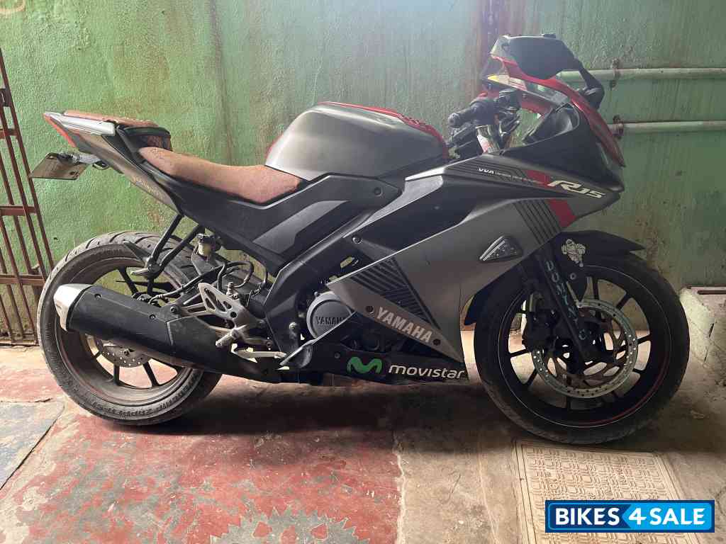 Yamaha YZF R15 V3