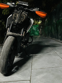 KTM Duke 390 BS6