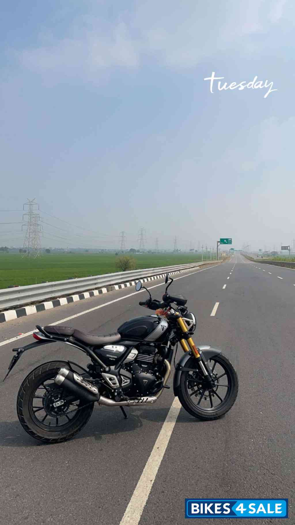 Triumph Scrambler 400 X