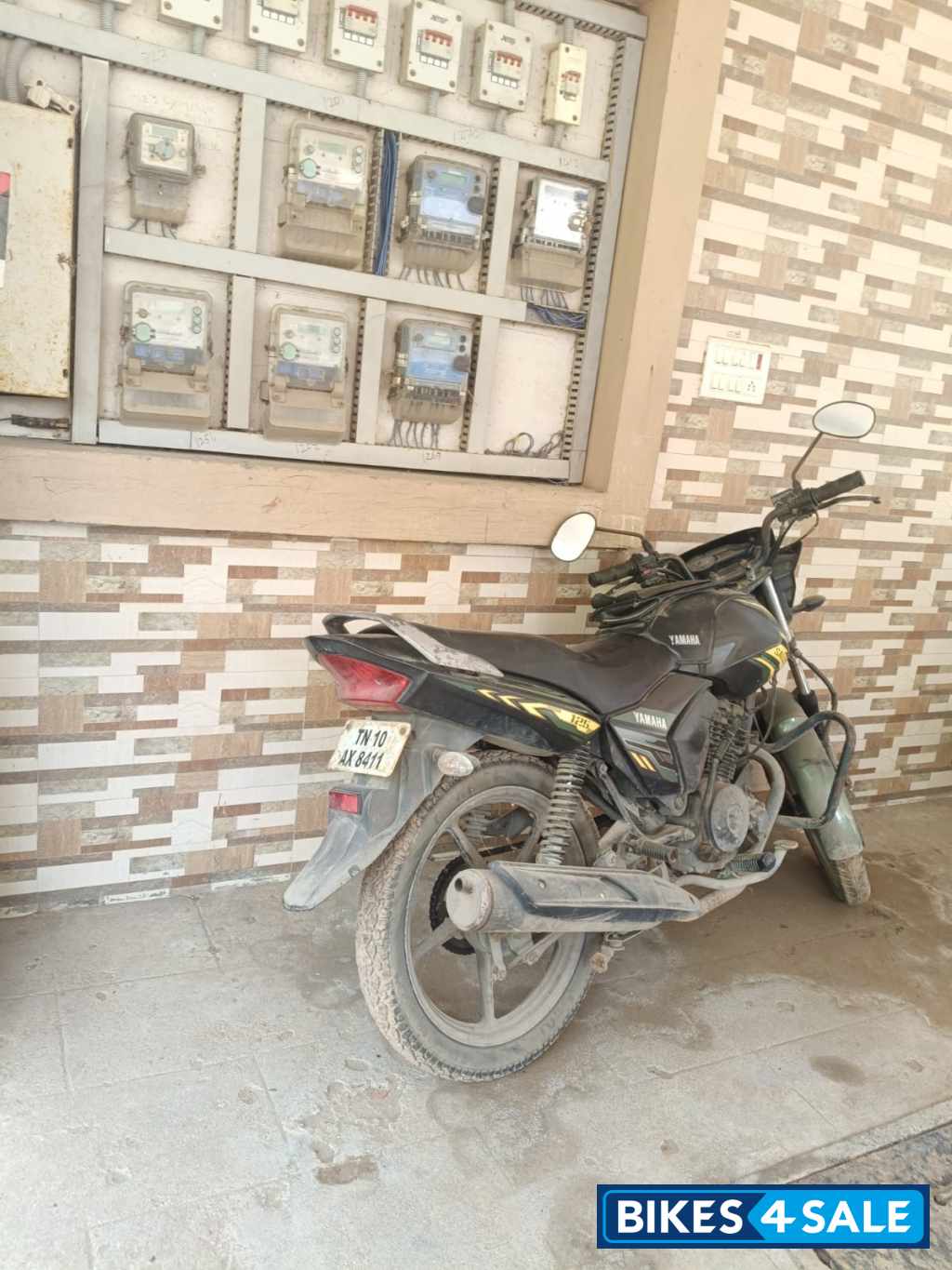 Green Yamaha Saluto 125