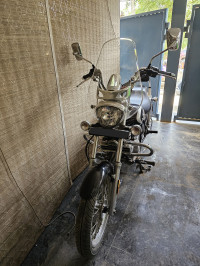 Bajaj Avenger Cruise 220