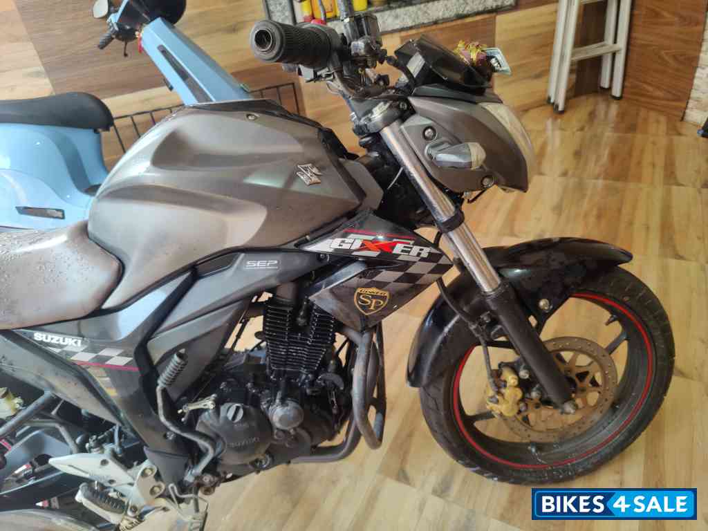 Suzuki Gixxer SP