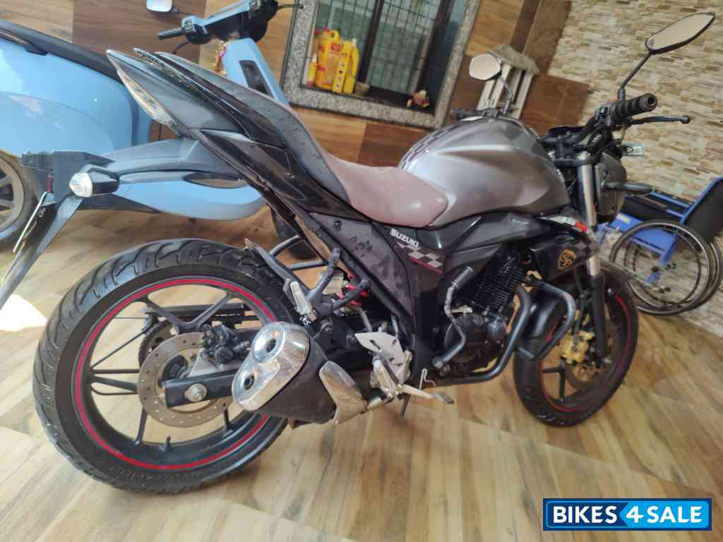 Suzuki Gixxer SP