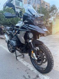 Black BMW R 1250 GS