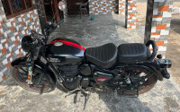 Black Royal Enfield Classic 350 Dual Channel BS6