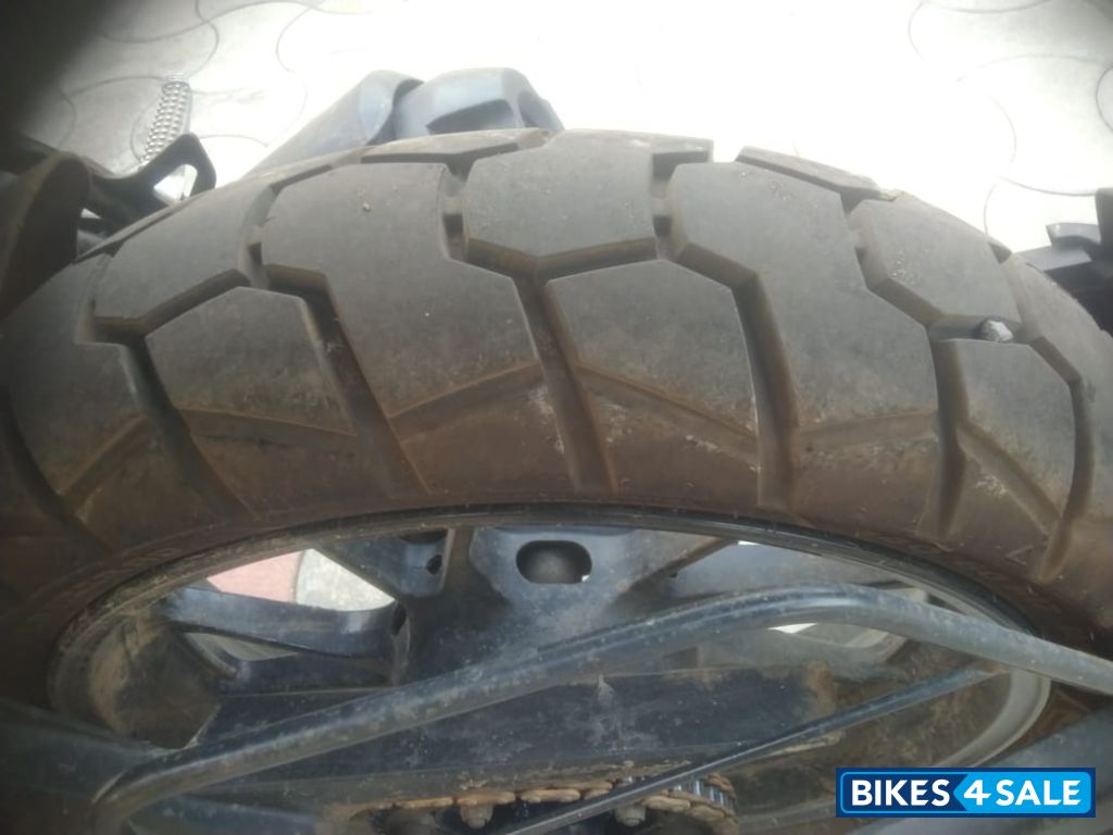 Metal Gray Yamaha FZ-X