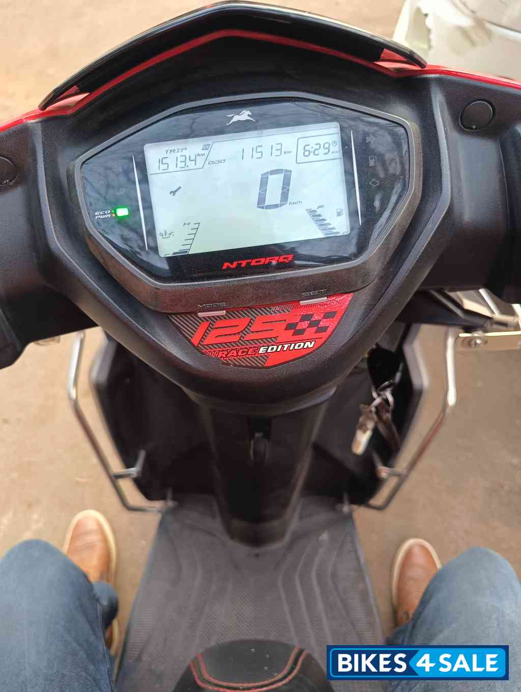 Black+red TVS NTORQ 125 Race Edition BS6