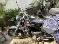 Bajaj Avenger 200 DTS-i