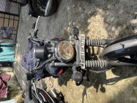 Bajaj Avenger 200 DTS-i