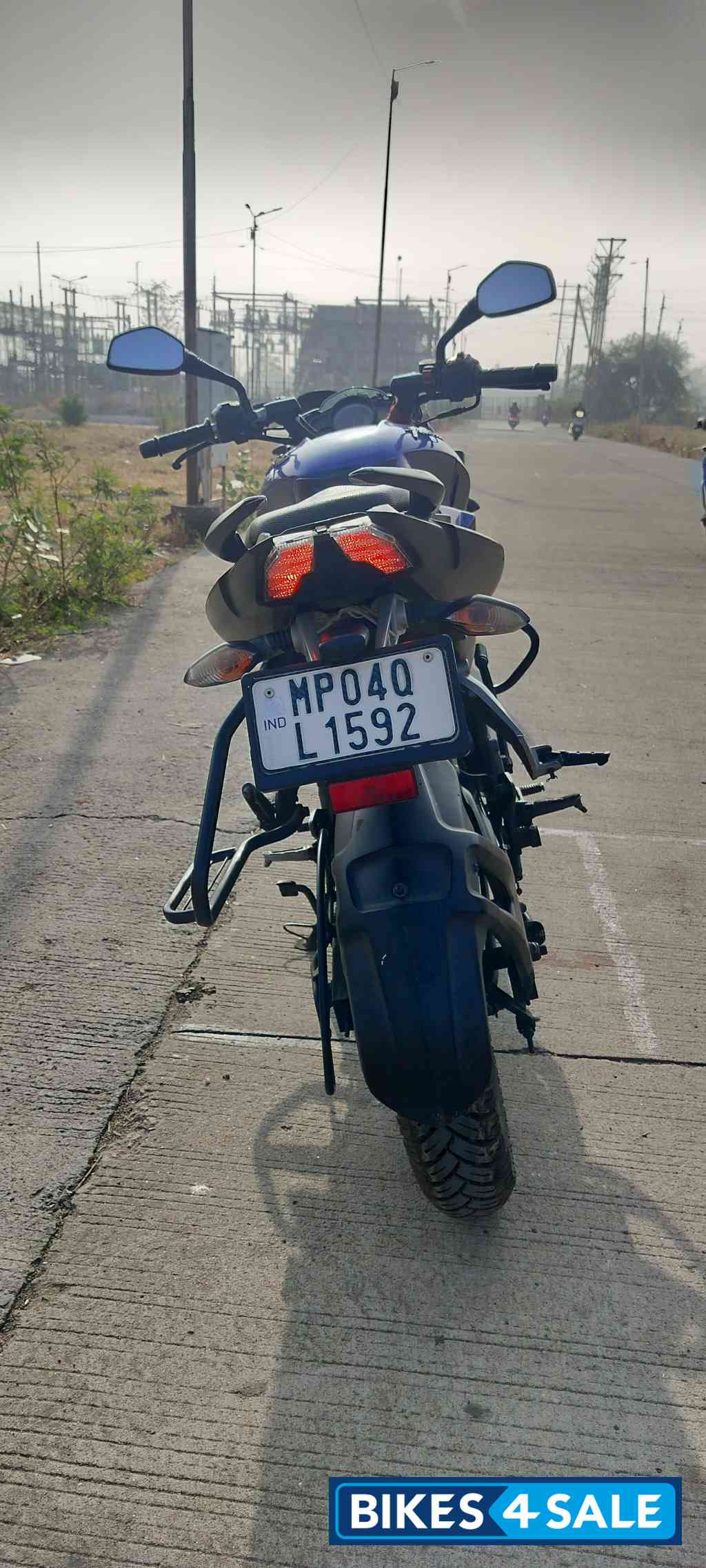 Bajaj Pulsar N160