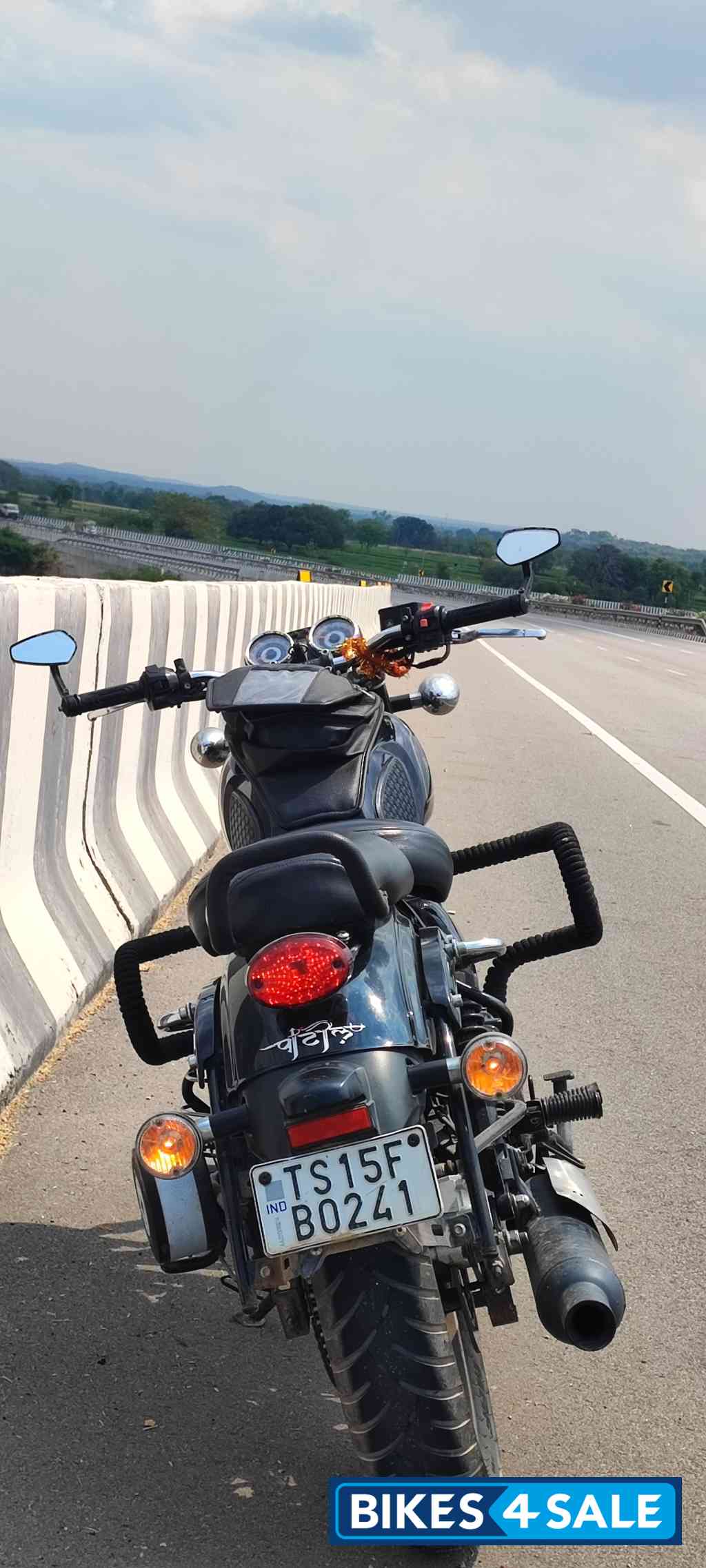 Black Benelli Imperiale 400