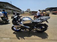 Yamaha R15M