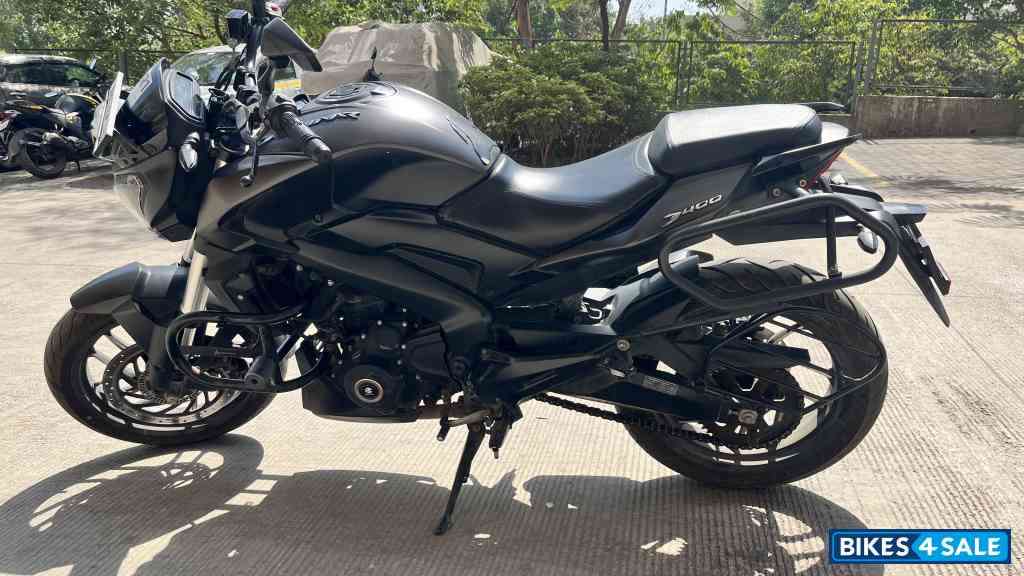 Bajaj Dominar 400 ABS BS6
