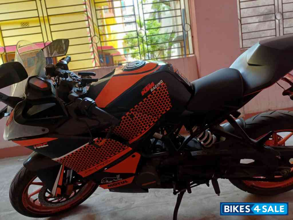 Dark Galvano Matt KTM RC 200 2020