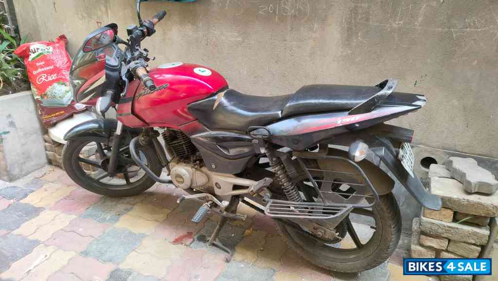 Red And Black Bajaj Pulsar 150 DTSi